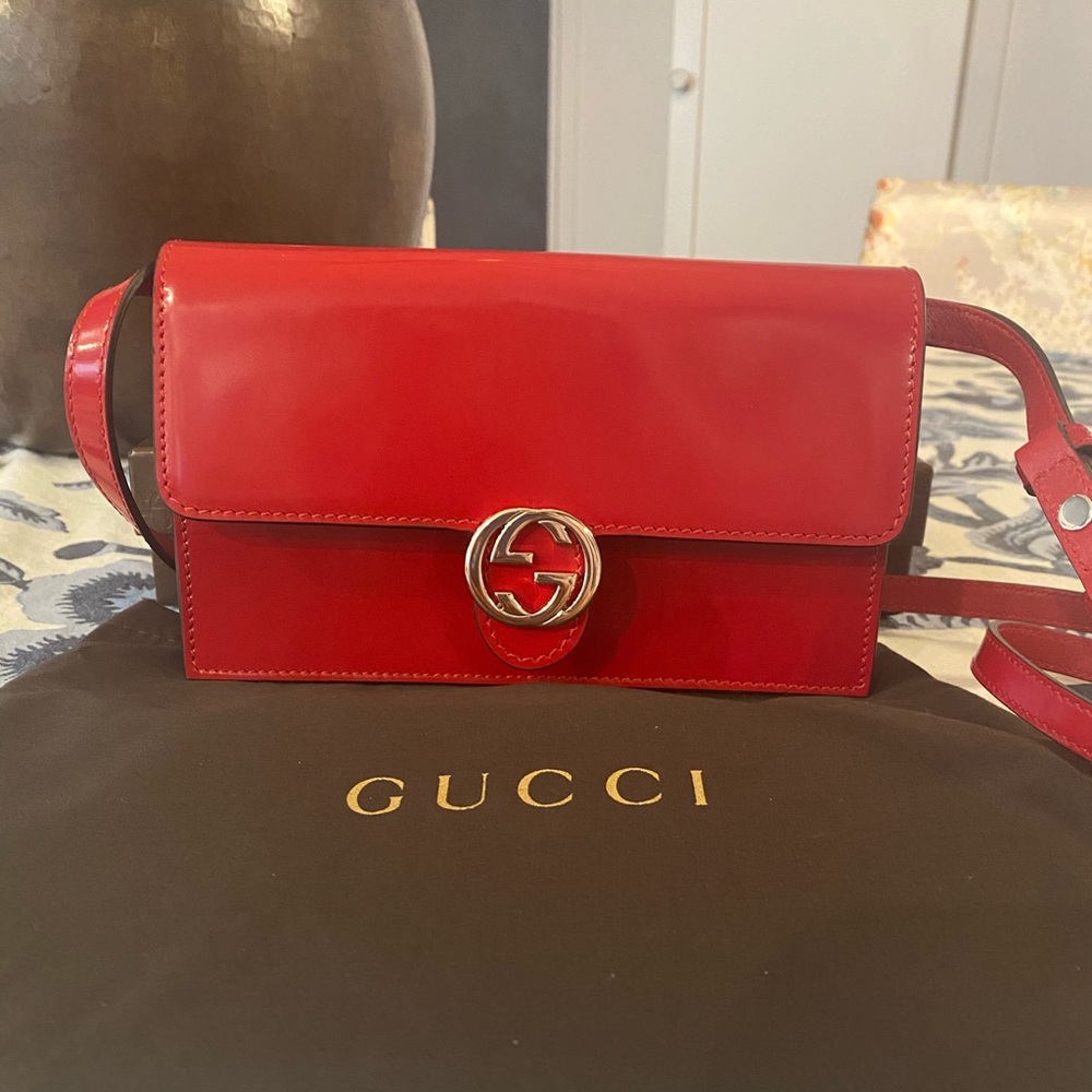Brand New Authentic  Gucci Mini Red Crossbody